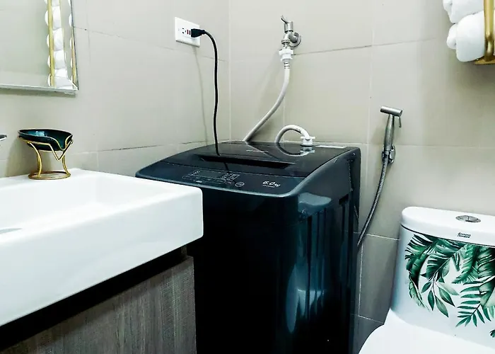 Apartment Sapphira Manor Luxurious By The Bay